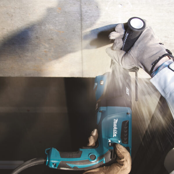 Makita HR2631FTJ Poravasara 800W - Image 2