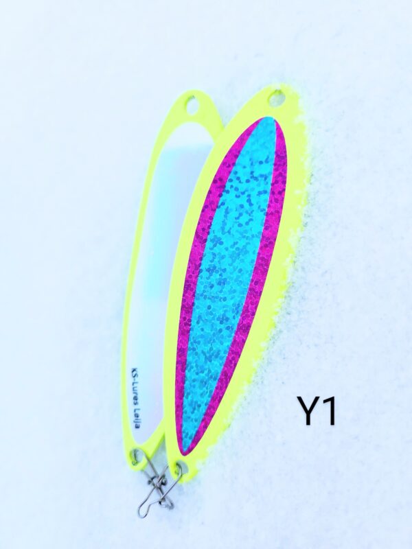 Leija Y1