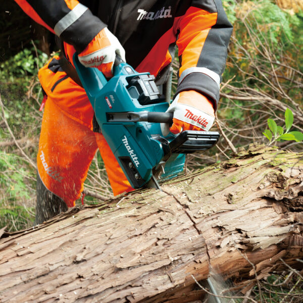 Makita Ketjusaha XGT UC011GT101 5,0Ah akulla ja latauslaitteella - Image 3
