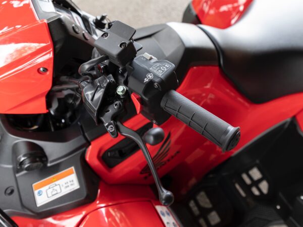 Honda TRX520 FA6 - Image 2
